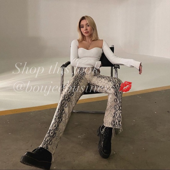 ZARA BNWT '90s Wide Leg Snake Print Jeans - Picture 1 of 8